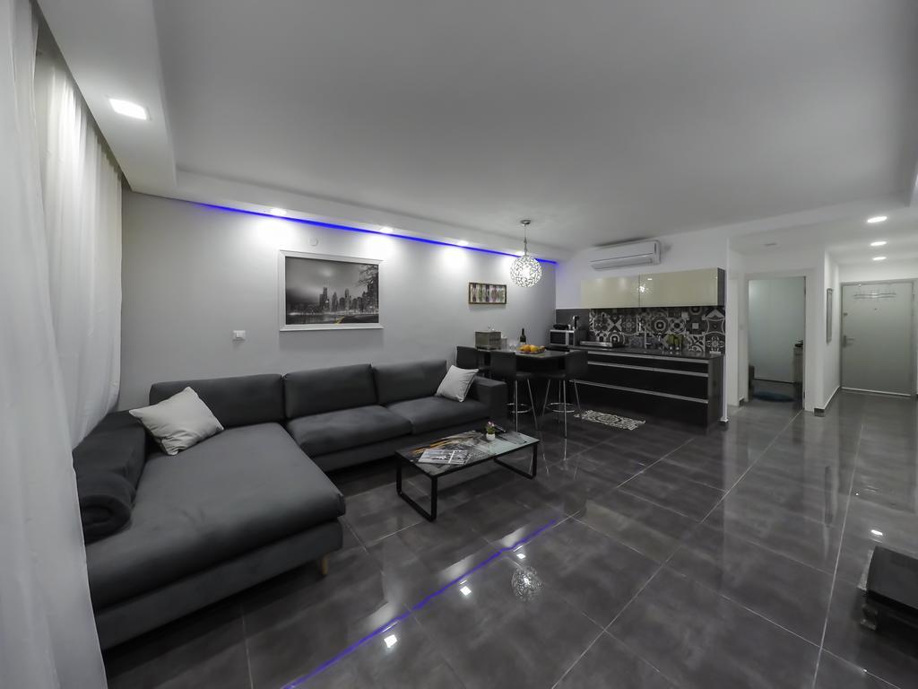 Eden Suite Eilat Room photo
